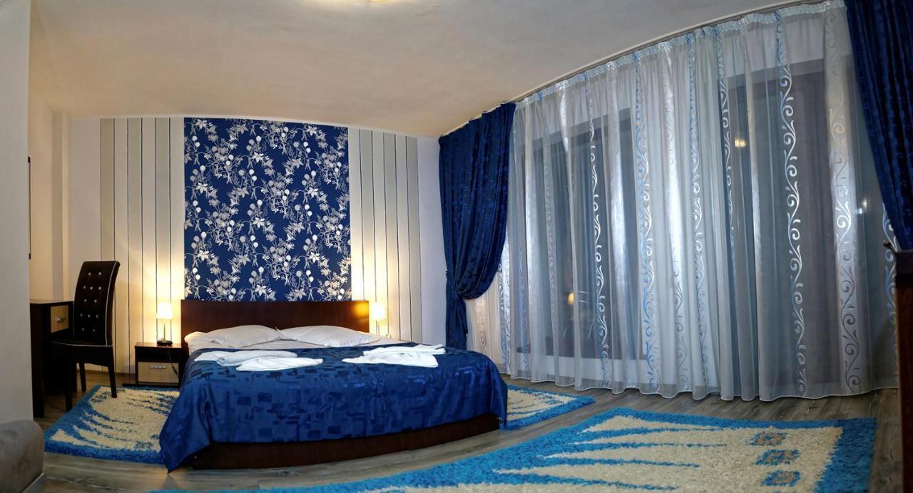 Hotel Boutique Garden Resort By Brancoveanu Moieciu de Jos Esterno foto