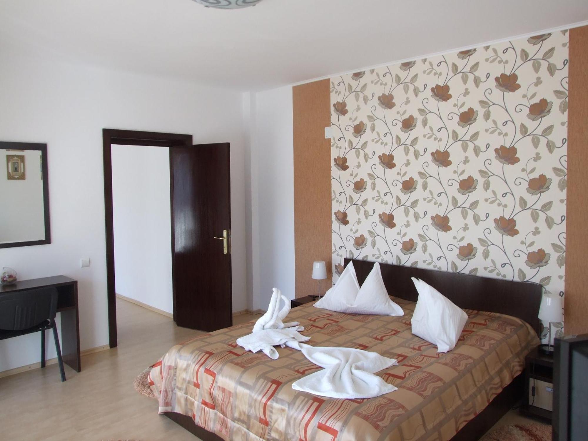 Hotel Boutique Garden Resort By Brancoveanu Moieciu de Jos Esterno foto